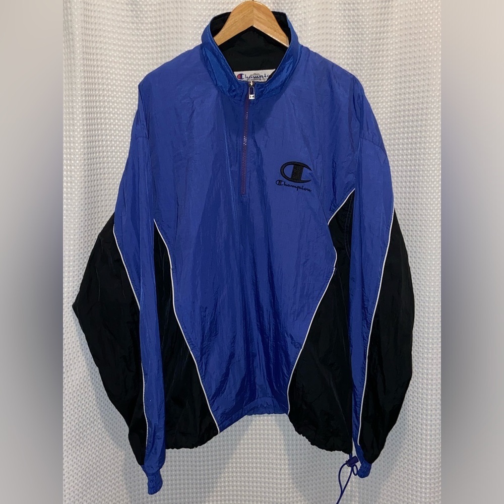 Men’s CHAMPION vintage full zip black and blue windbreaker size XL